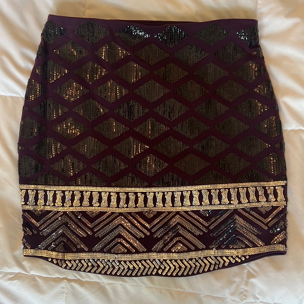 Express Sequin Skirt